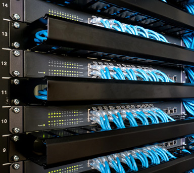 機房綜合布線系統(tǒng)、辦公樓綜合布線、廣州綜合布線公司、企業(yè)綜合布線