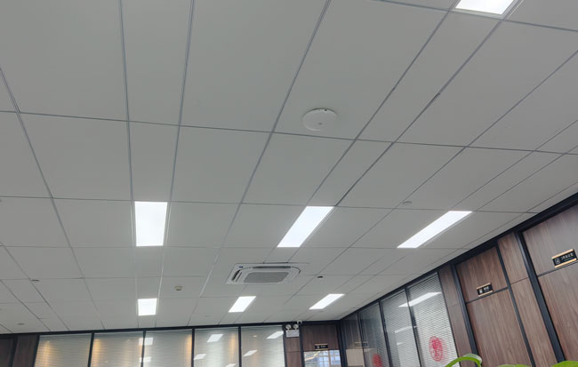 園區(qū)辦公AP系統(tǒng)整體解決方案?，易擴展云管理、低運維成本